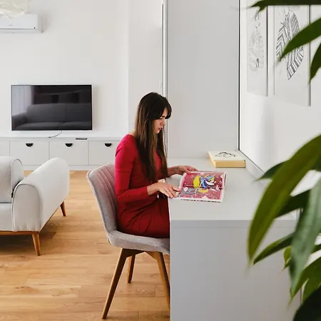 Miss Grey I Cu Un Dormitor I One Cotroceni Park