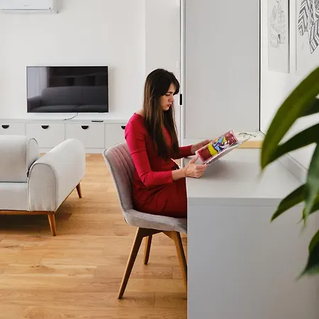 Apartment Miss Grey I Cu Un Dormitor I One Cotroceni Park Bukarest