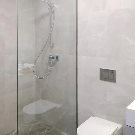 Miss Grey I Cu Un Dormitor I One Cotroceni Park * בוקרשט