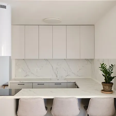 Miss Grey I Cu Un Dormitor I One Cotroceni Park Apartment Bukarest