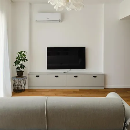 Apartment Miss Grey I Cu Un Dormitor I One Cotroceni Park Bukarest